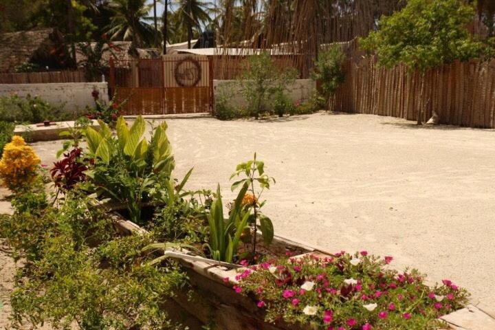 Villa Steps To The Beach, Bungalow In Desired Location Paje Exterior foto